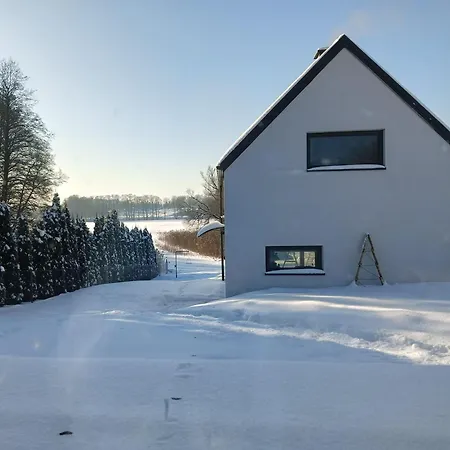 Ostoja I Nad Jeziorem Z Kominkiem I Lodka Apartment