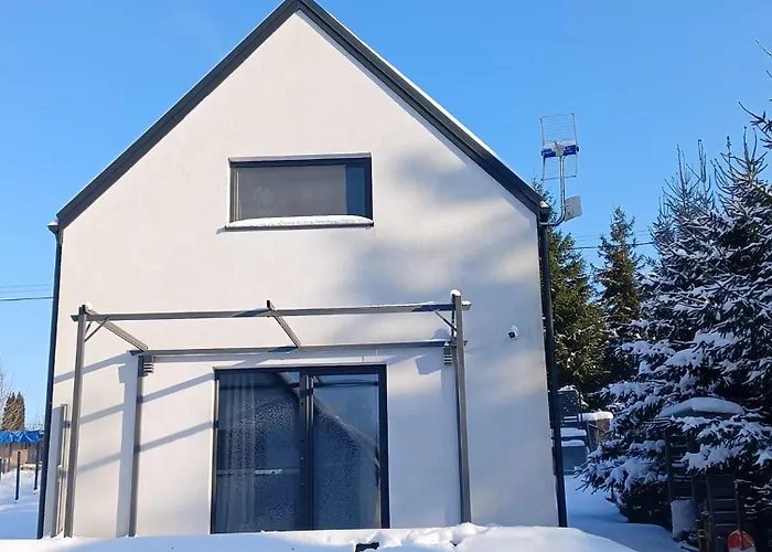 Ostoja I Nad Jeziorem Z Kominkiem I Lodka 아파트 *